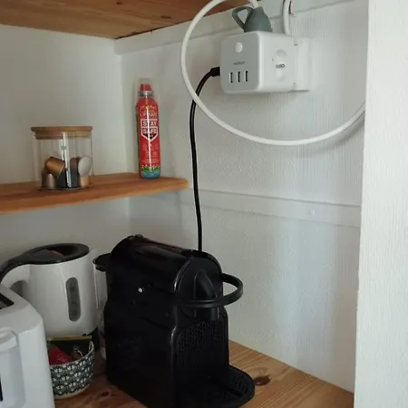 En Face De La Gare Flandres *