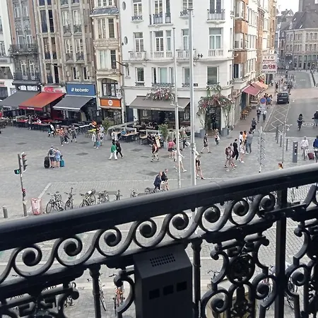 منزل للإقامة En Face De La Gare Flandres