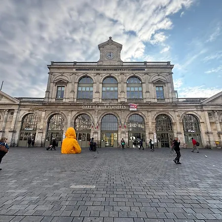 En Face De La Gare Flandres ホームステイ *