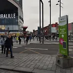 منزل للإقامة En Face De La Gare Flandres ليل